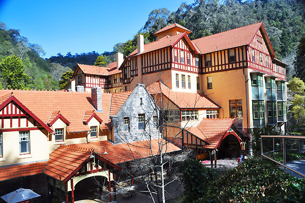Caves House at Jenolan Caves — heritage building exterior used for Jenolan Caves planning inspiration